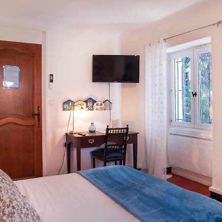 Villa Bleue - Les Pins Пор-Вандр Экстерьер фото